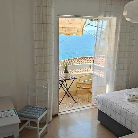 Rania Lutrá Edipszú