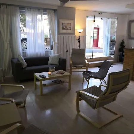 Rania Hotel